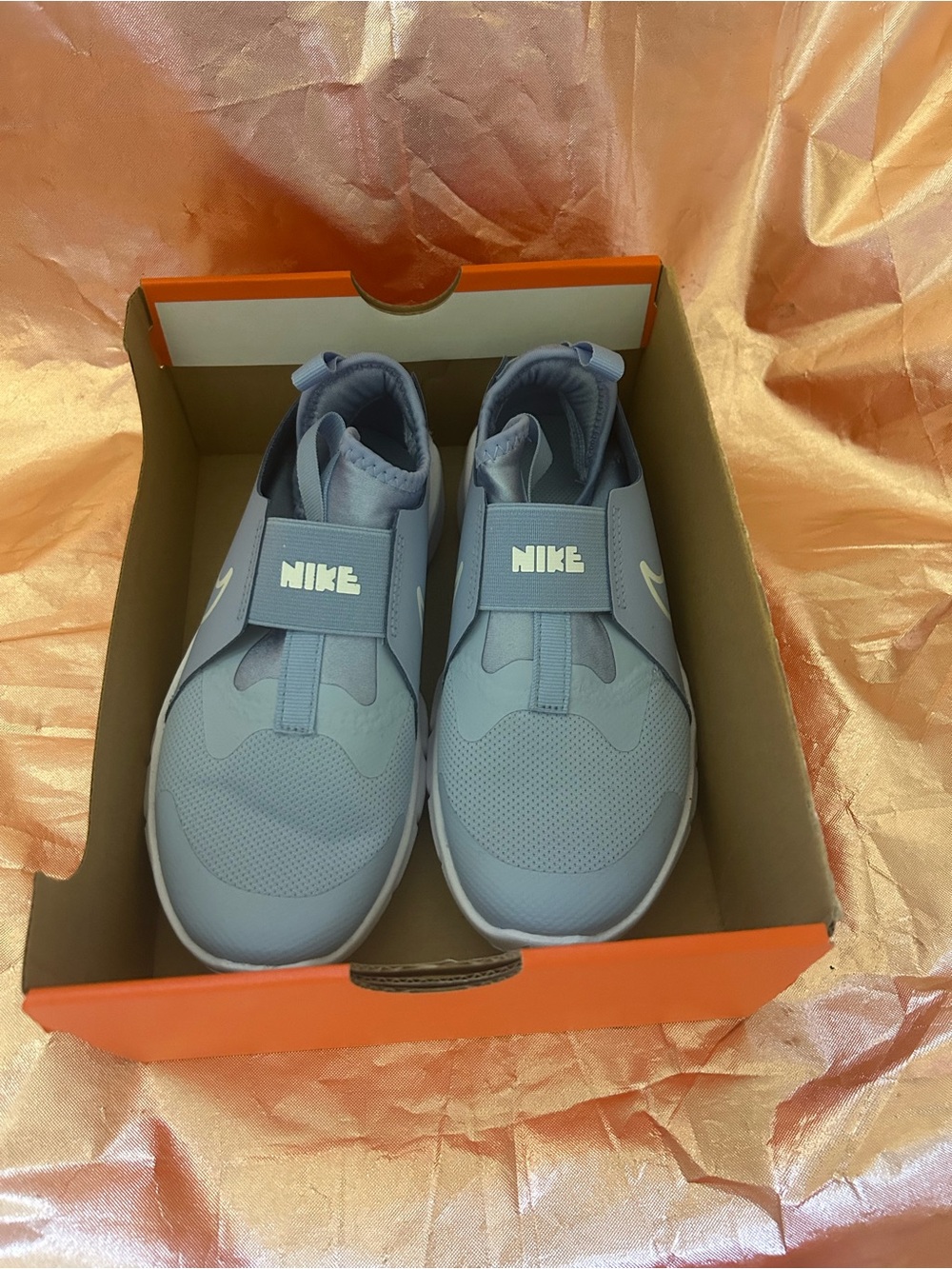 NEW Nike Flex Runner